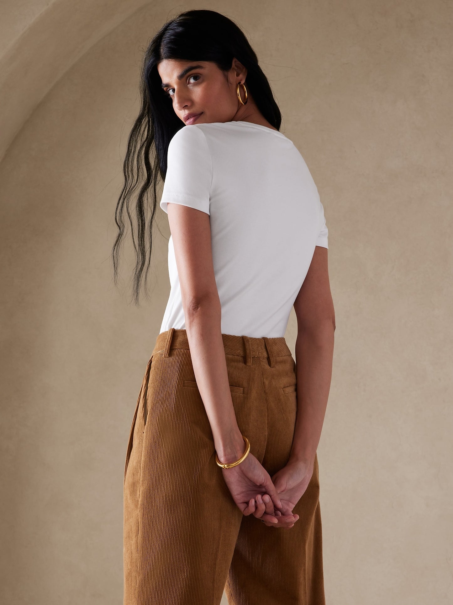 تي شيرت أنيق منكمش