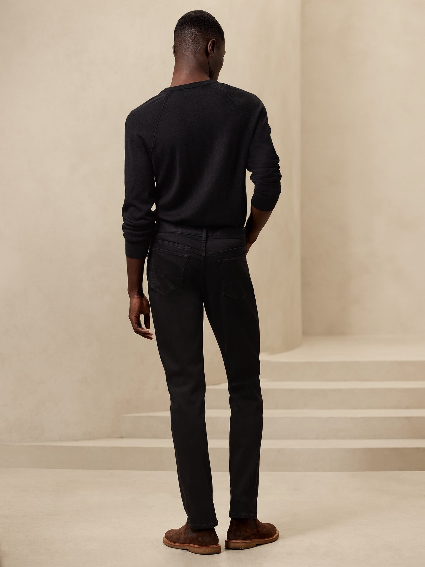 Slim LUXE Traveler Black Jean