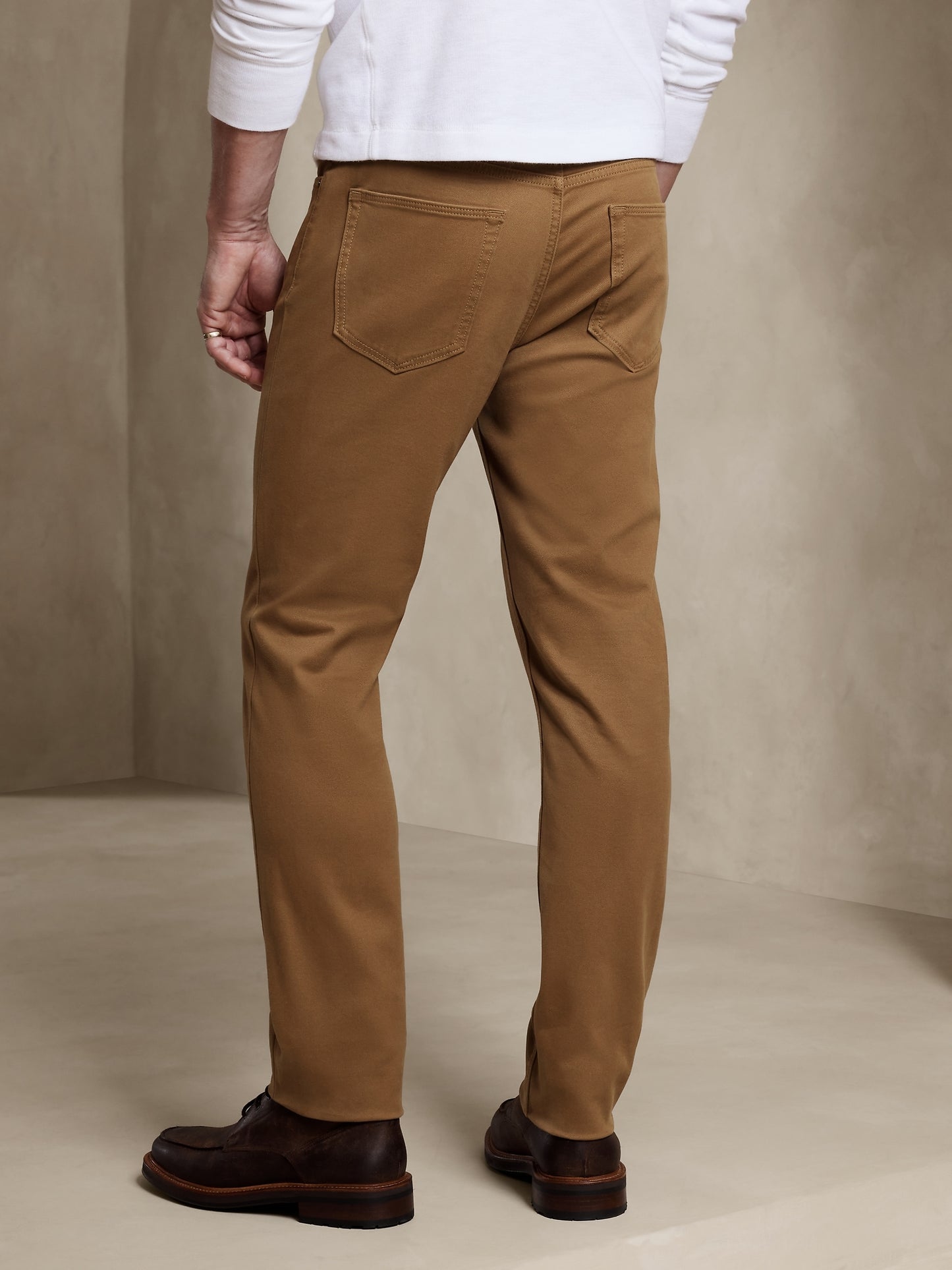 Slim Traveler Pant 2.0