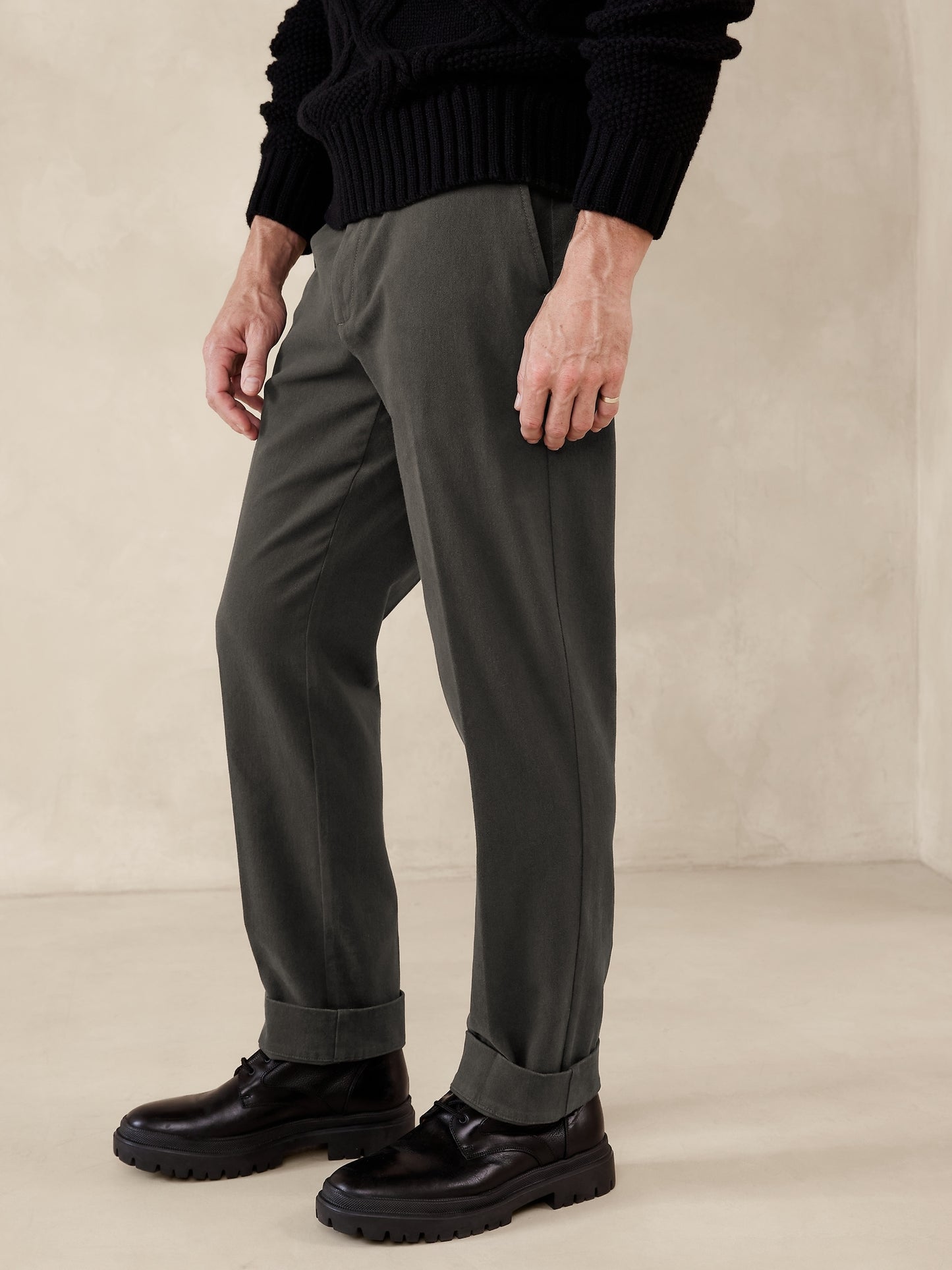 Straight Brushed Traveler Chino