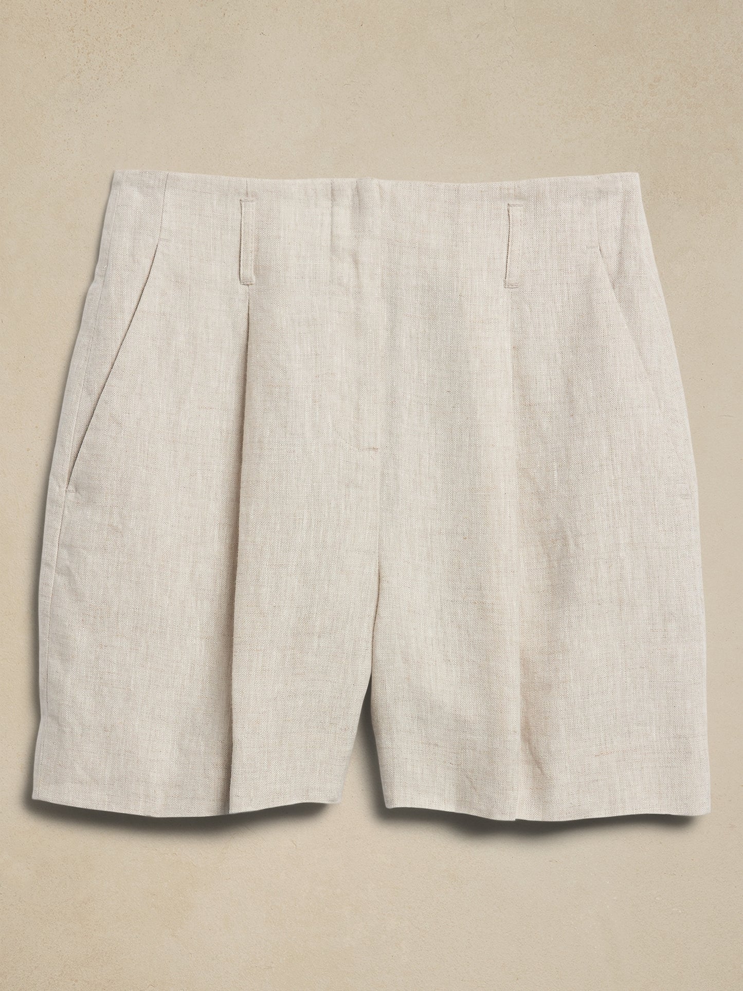 Lina Pleated Linen Short