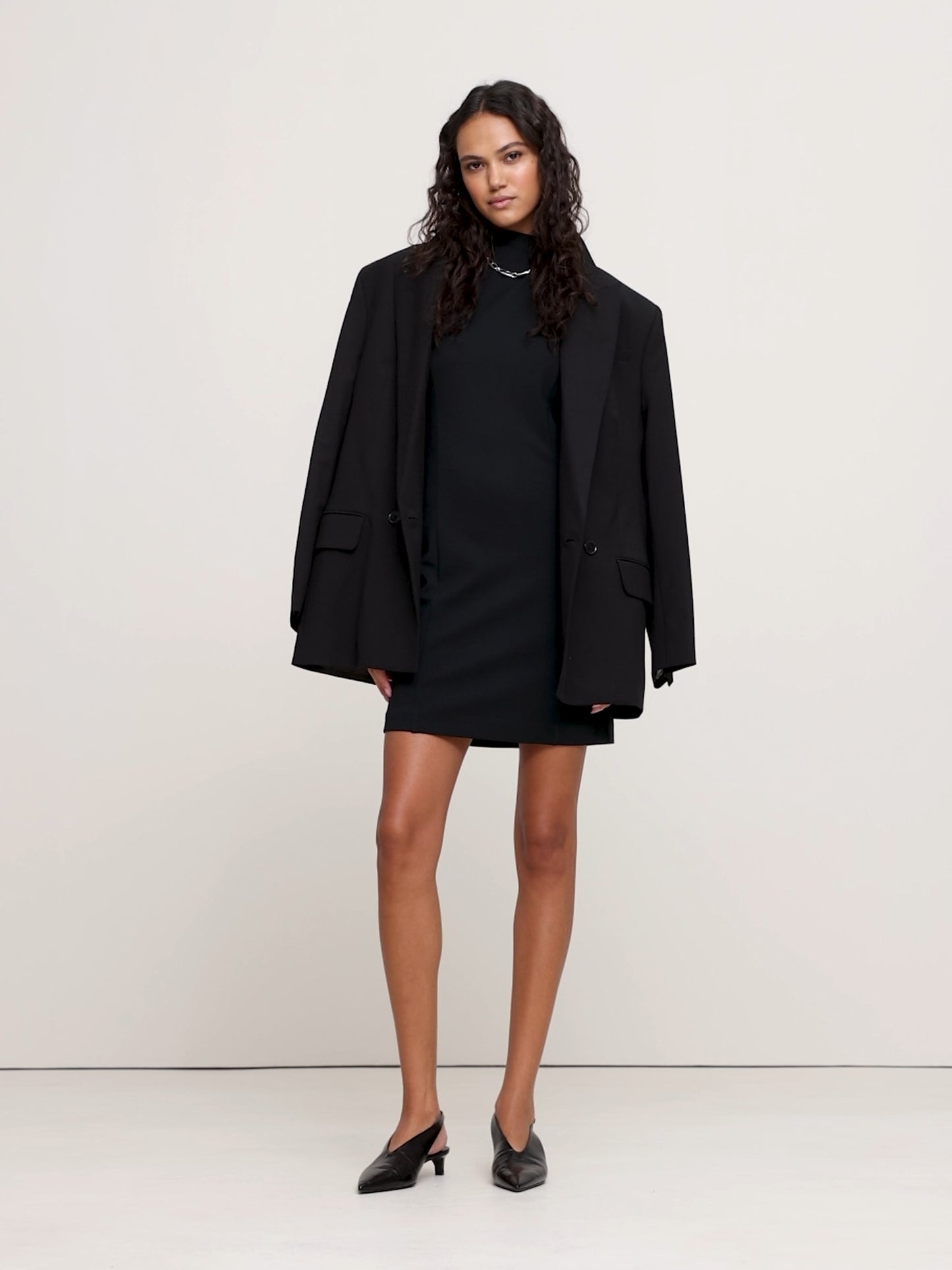 فستان ميني بونتي خفيف الوزن