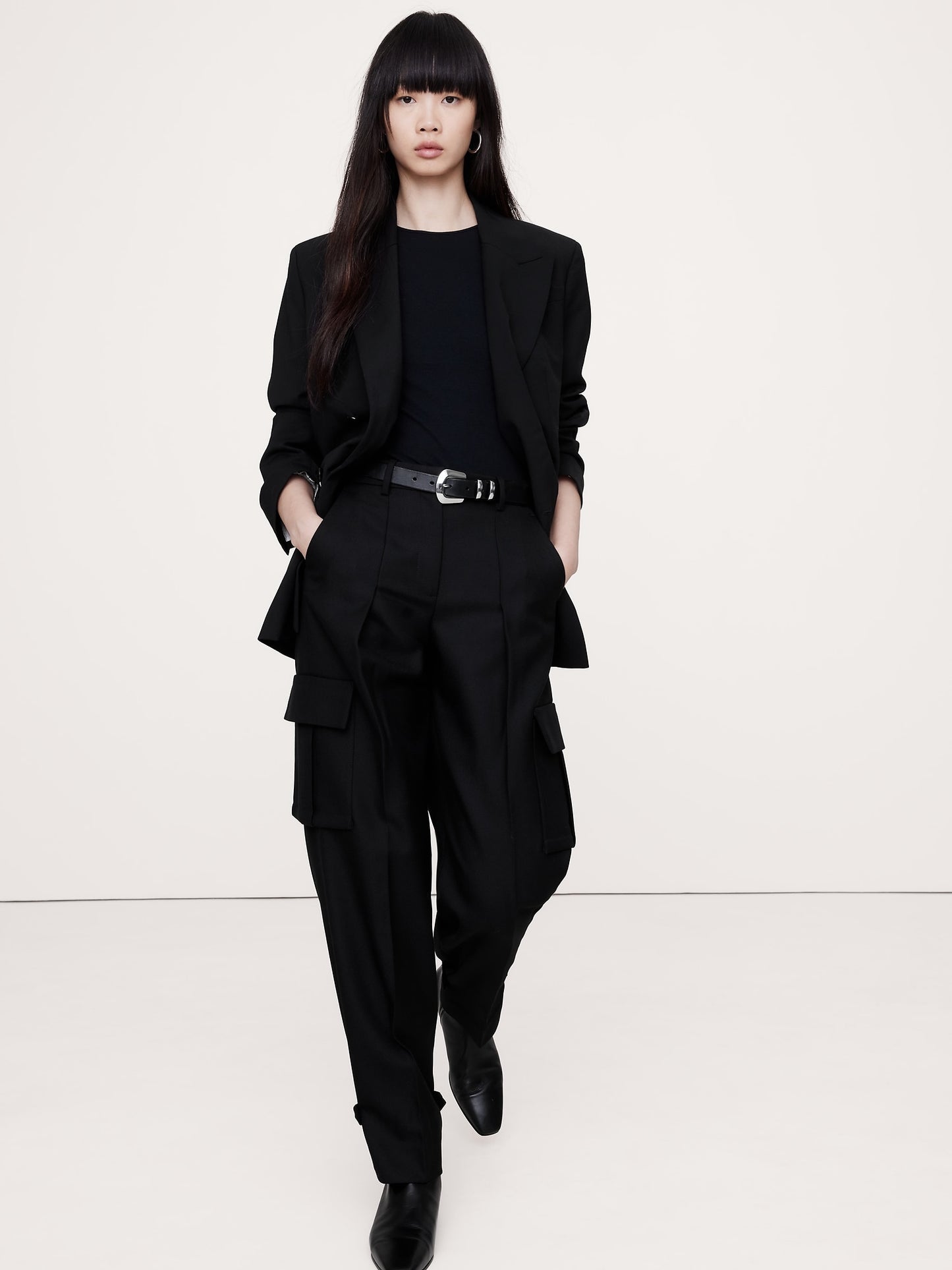 تي شيرت مضلع بأكمام حتى الكوع