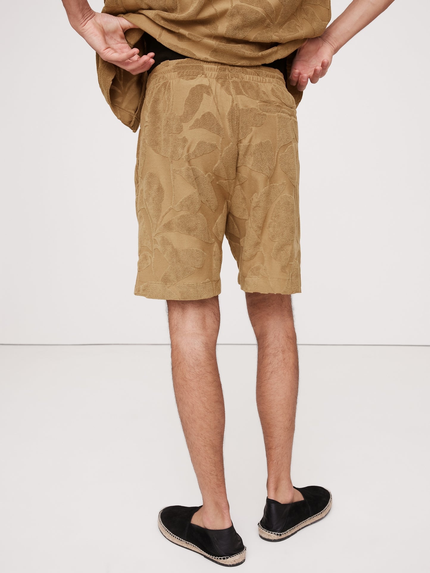 شورت تيري سهل الارتداء