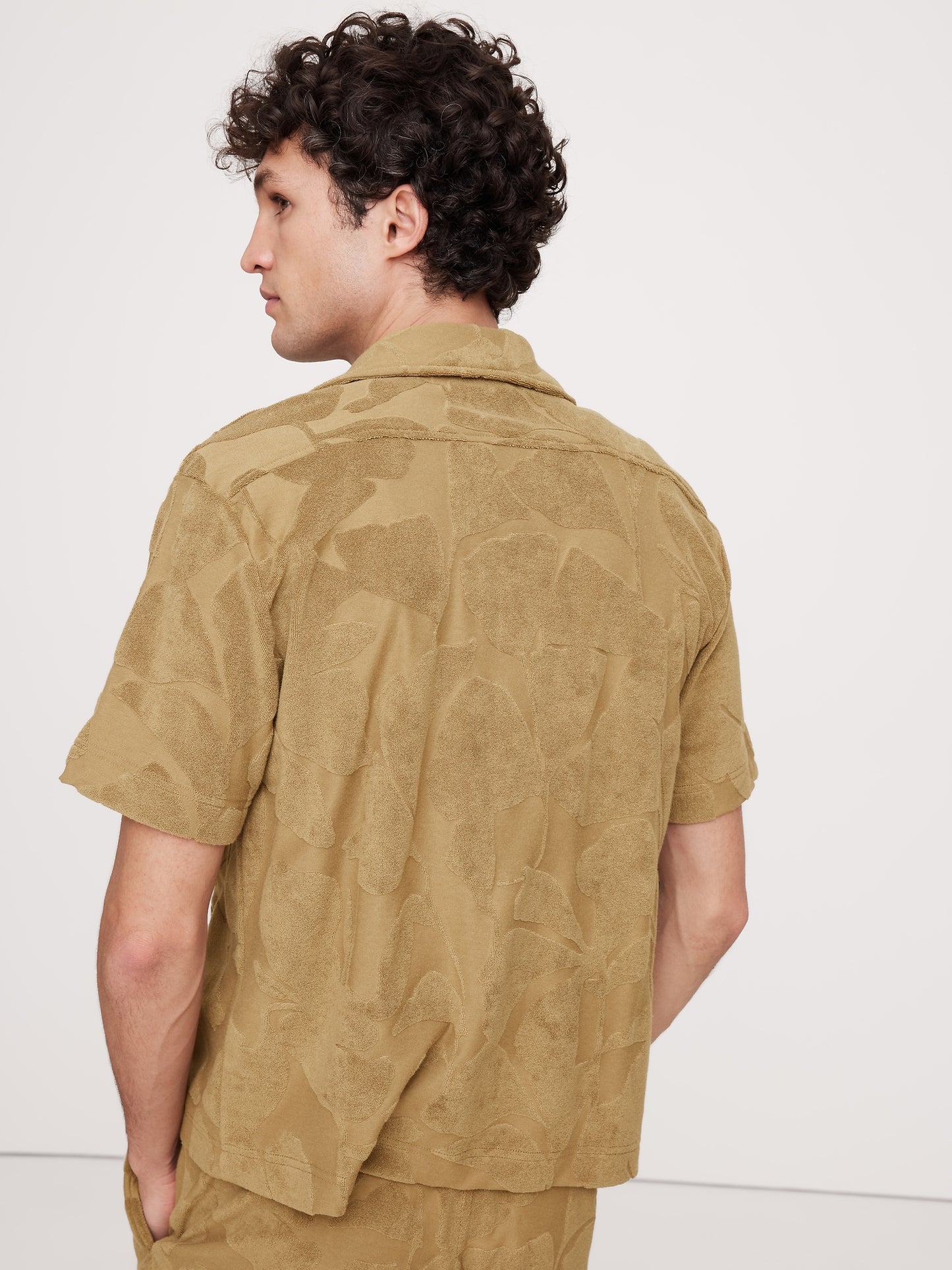 قميص ريزورت تيري