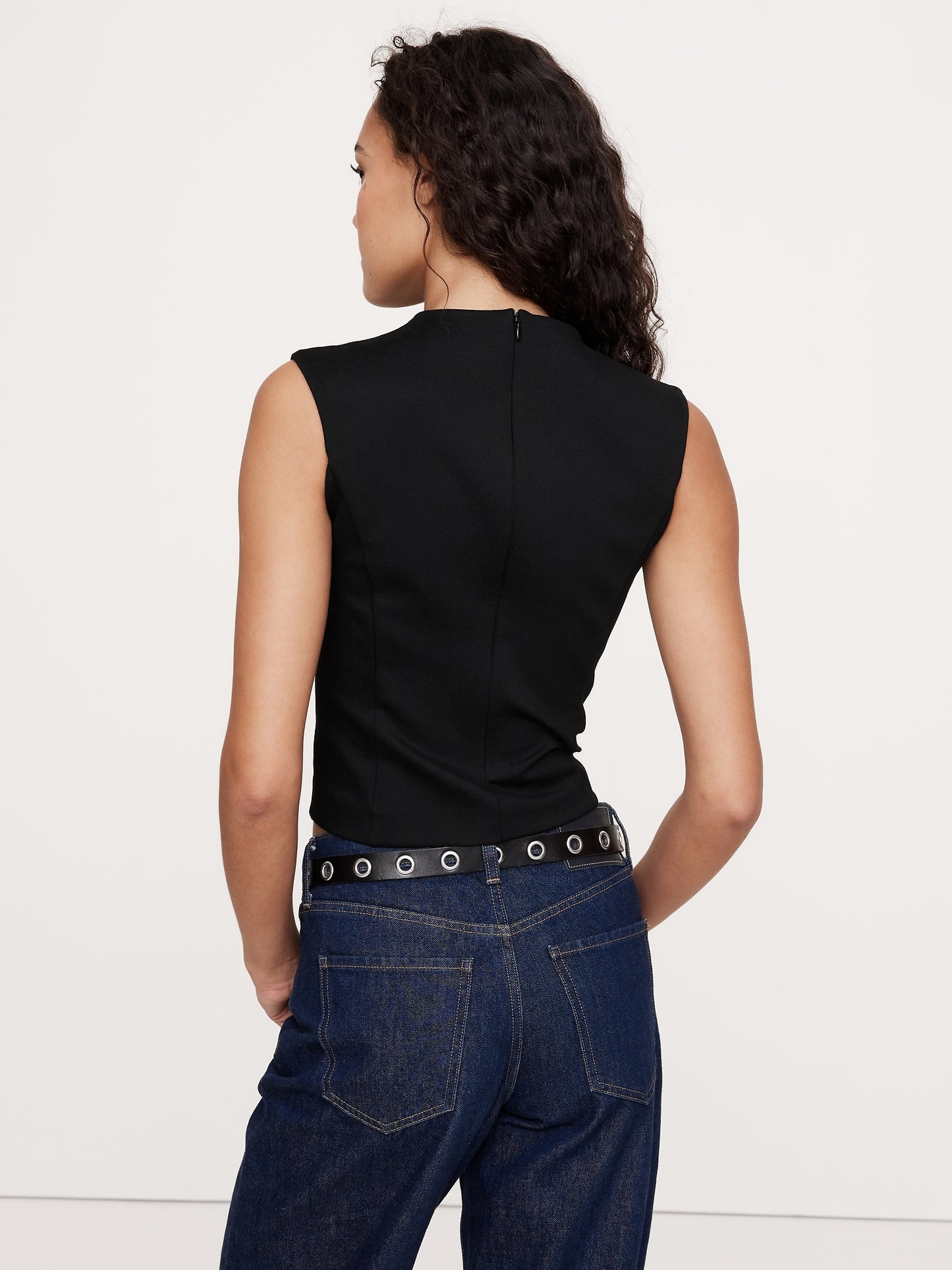 بلوزة إيفيري وير بونتي بفتحة ياقة وهمية