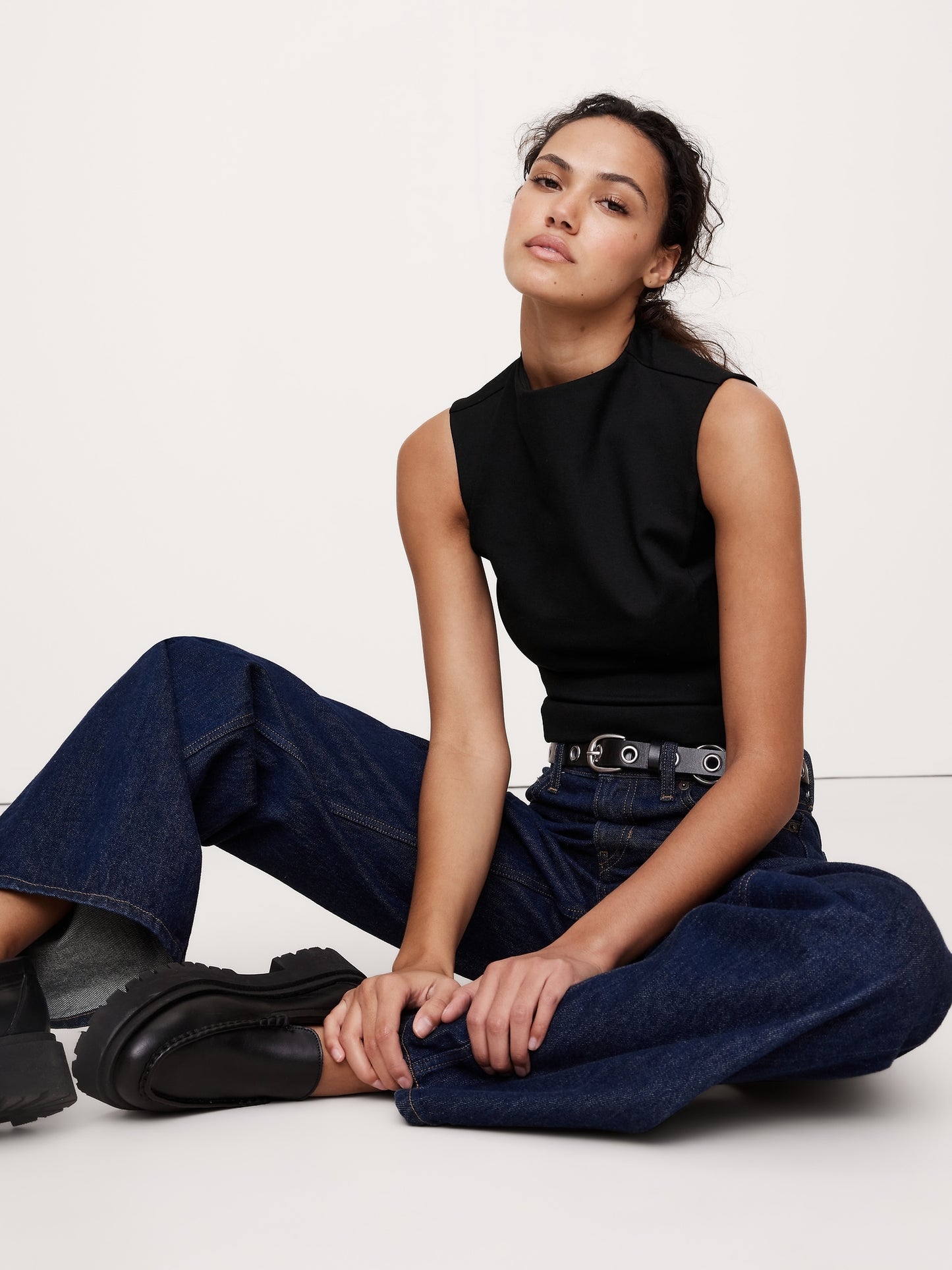 بلوزة إيفيري وير بونتي بفتحة ياقة وهمية