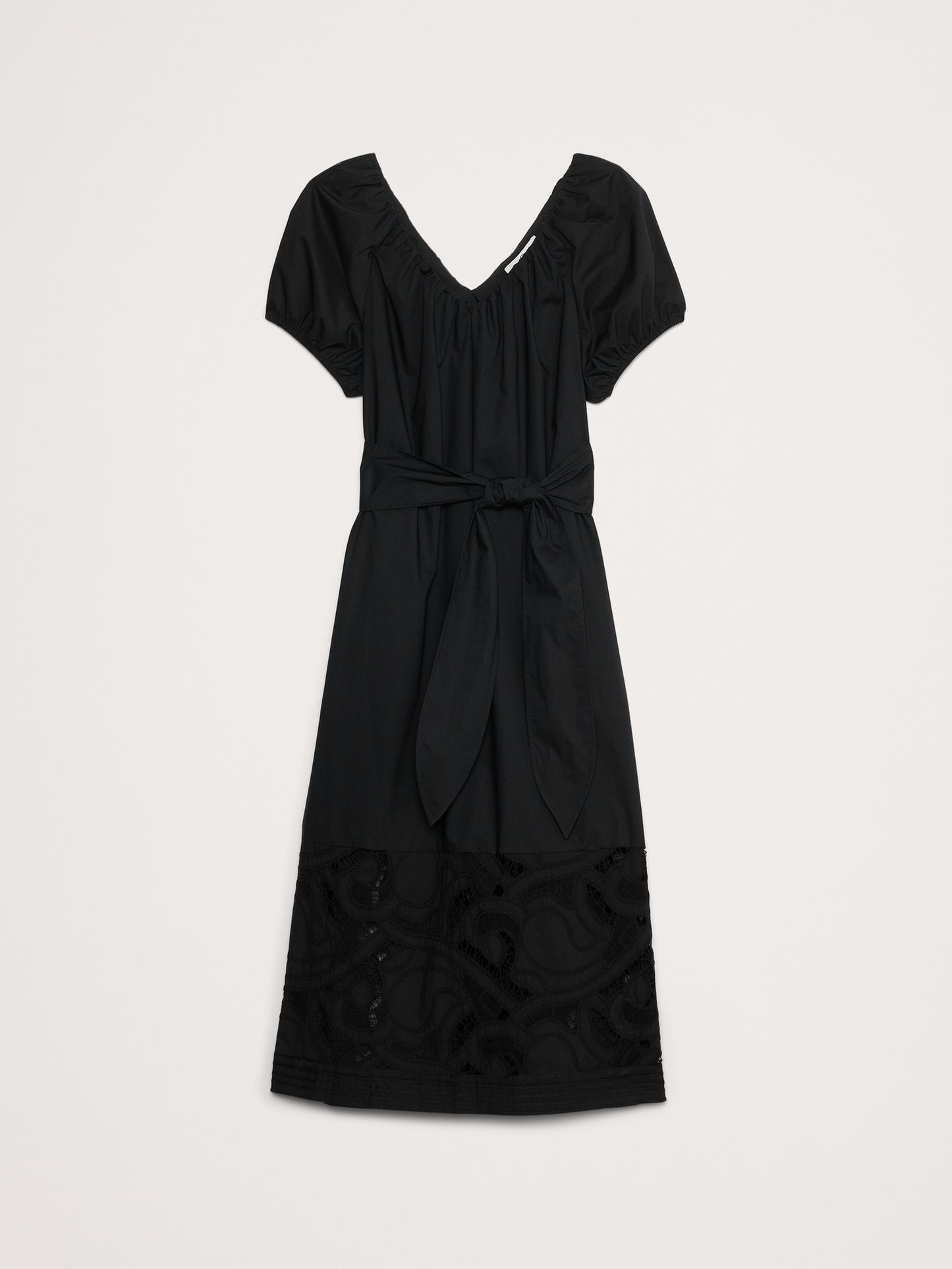 فستان بوبلين قطن مطرز بكشكشة