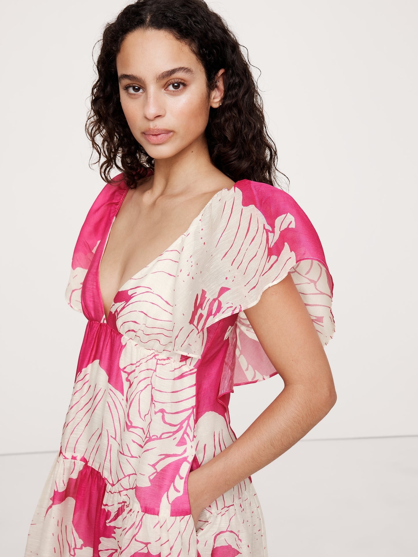 Linen-Silk Tiered Maxi Dress