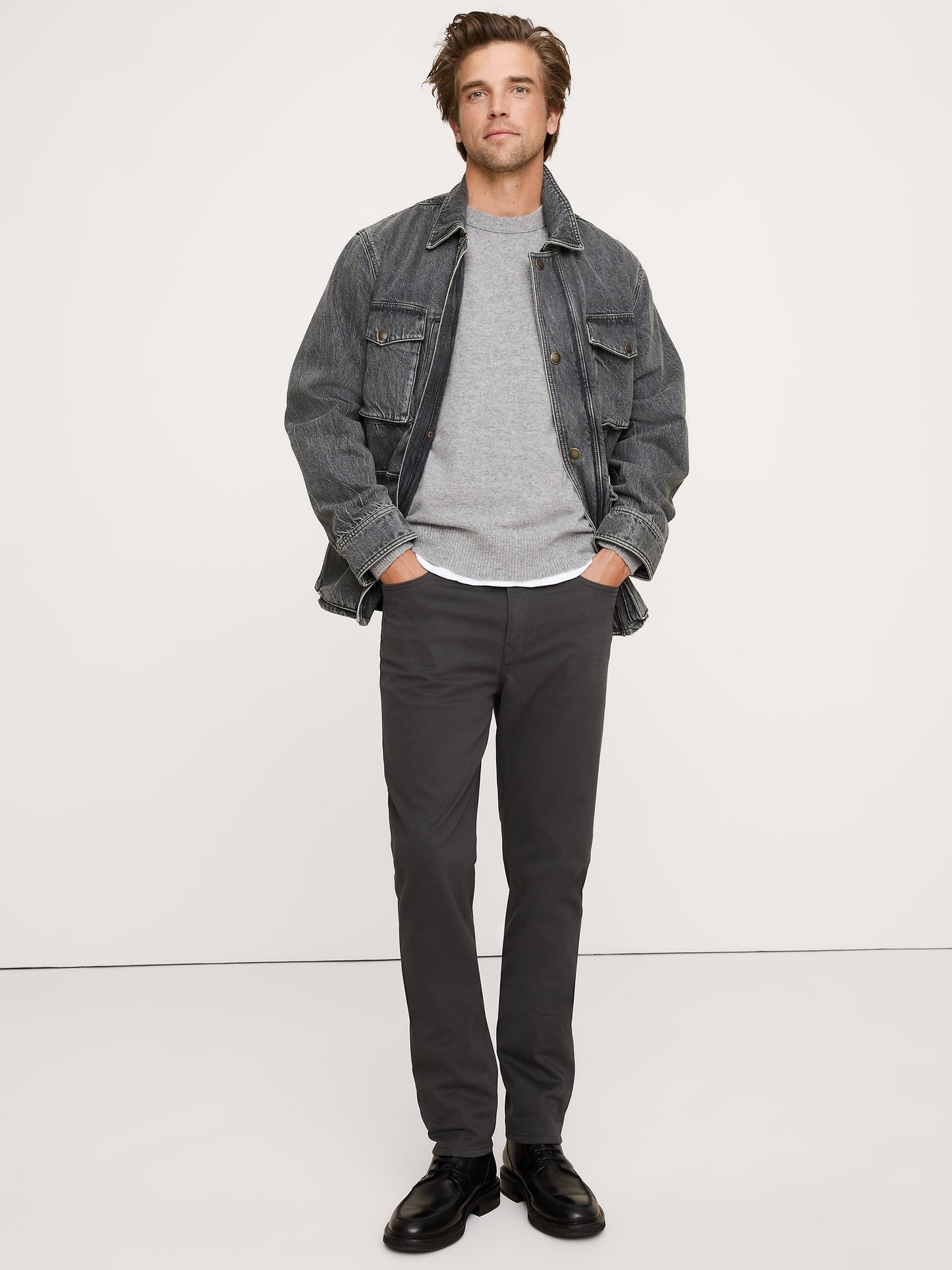 Slim Traveler Pant
