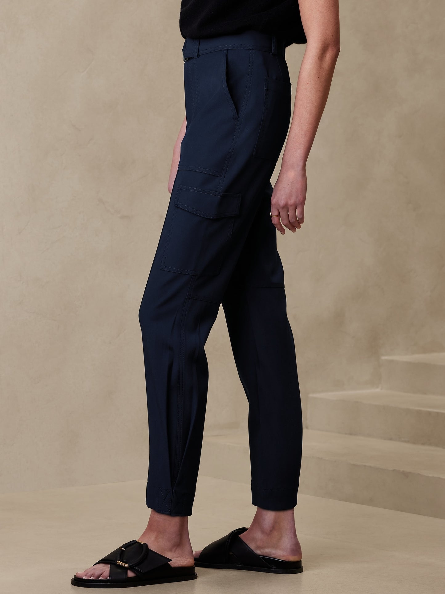 Slim Refined Stretch Cargo Pant