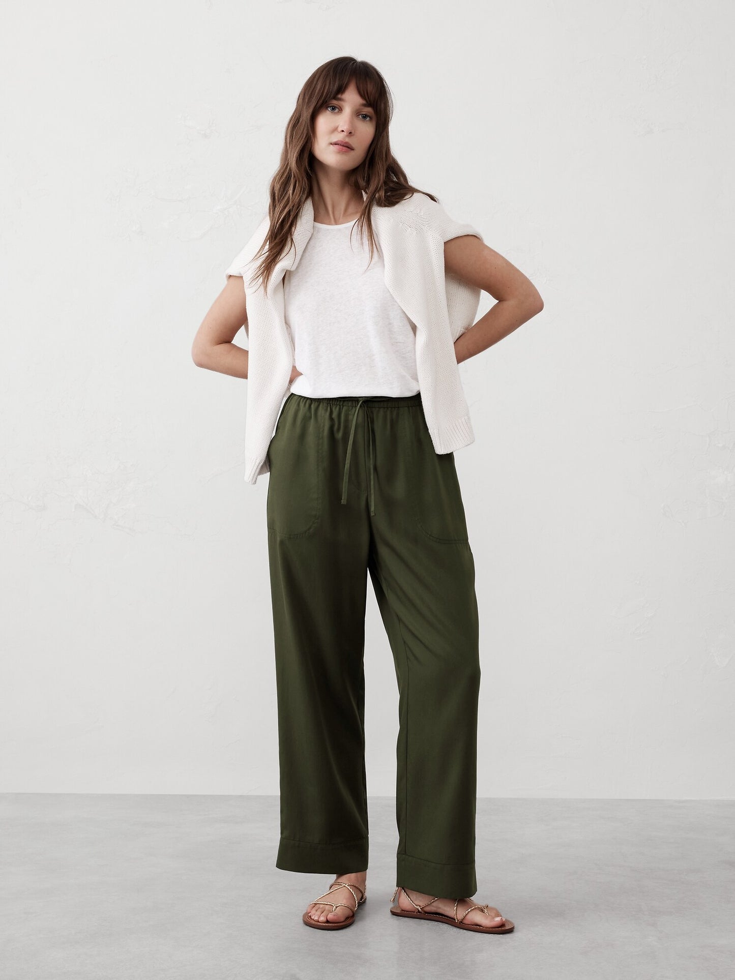 Straight Tencel Pull-On Pant