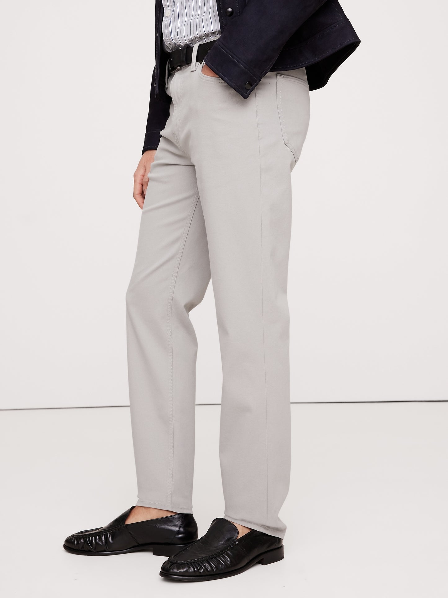 Slim Traveler Pant