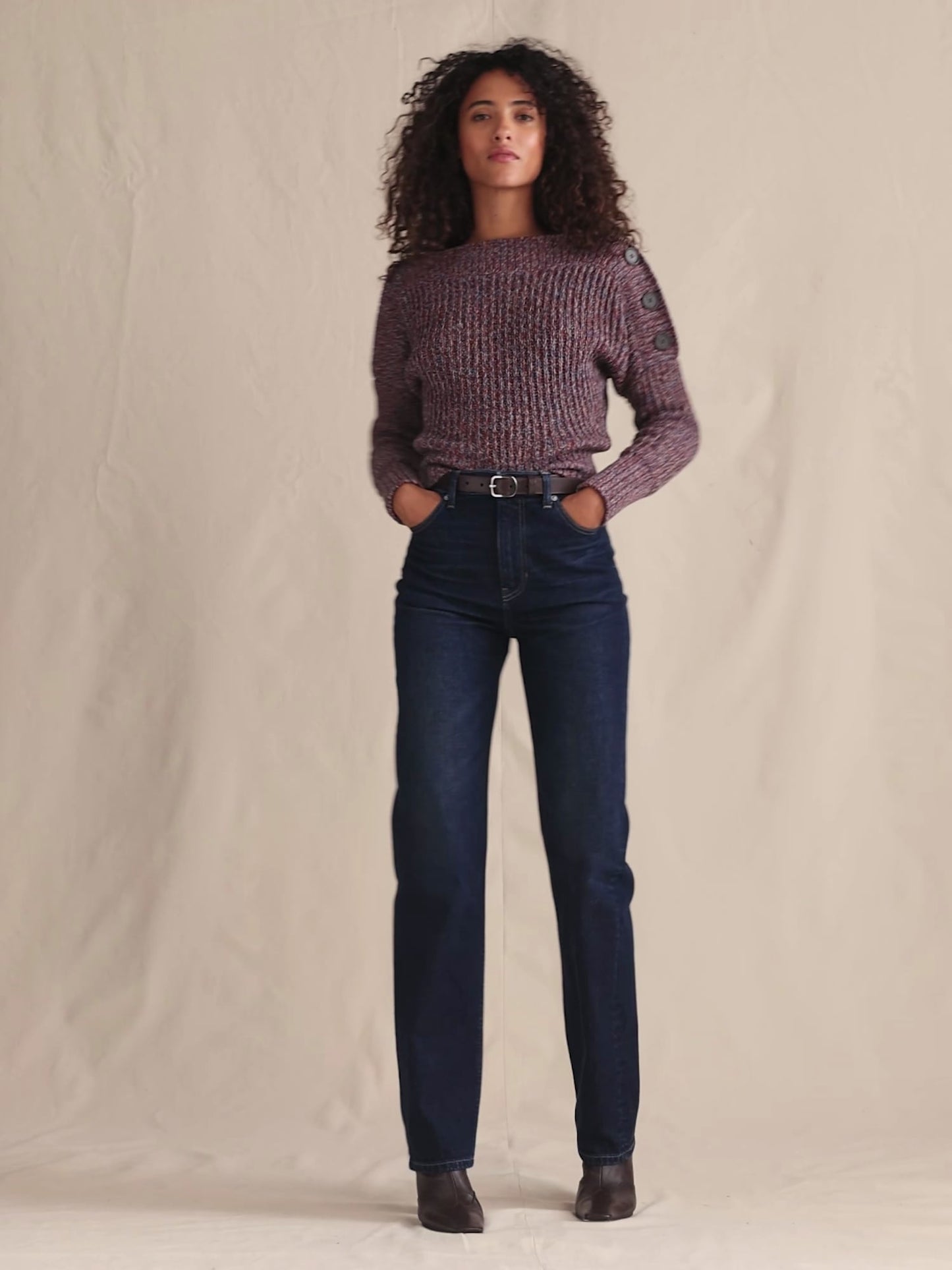 HIGH-RISE 90S STRAIGHT JEAN