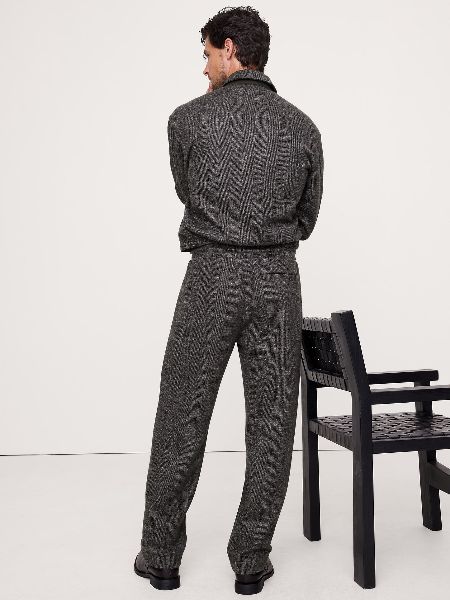 Relaxed Herringbone Pull-On Pant