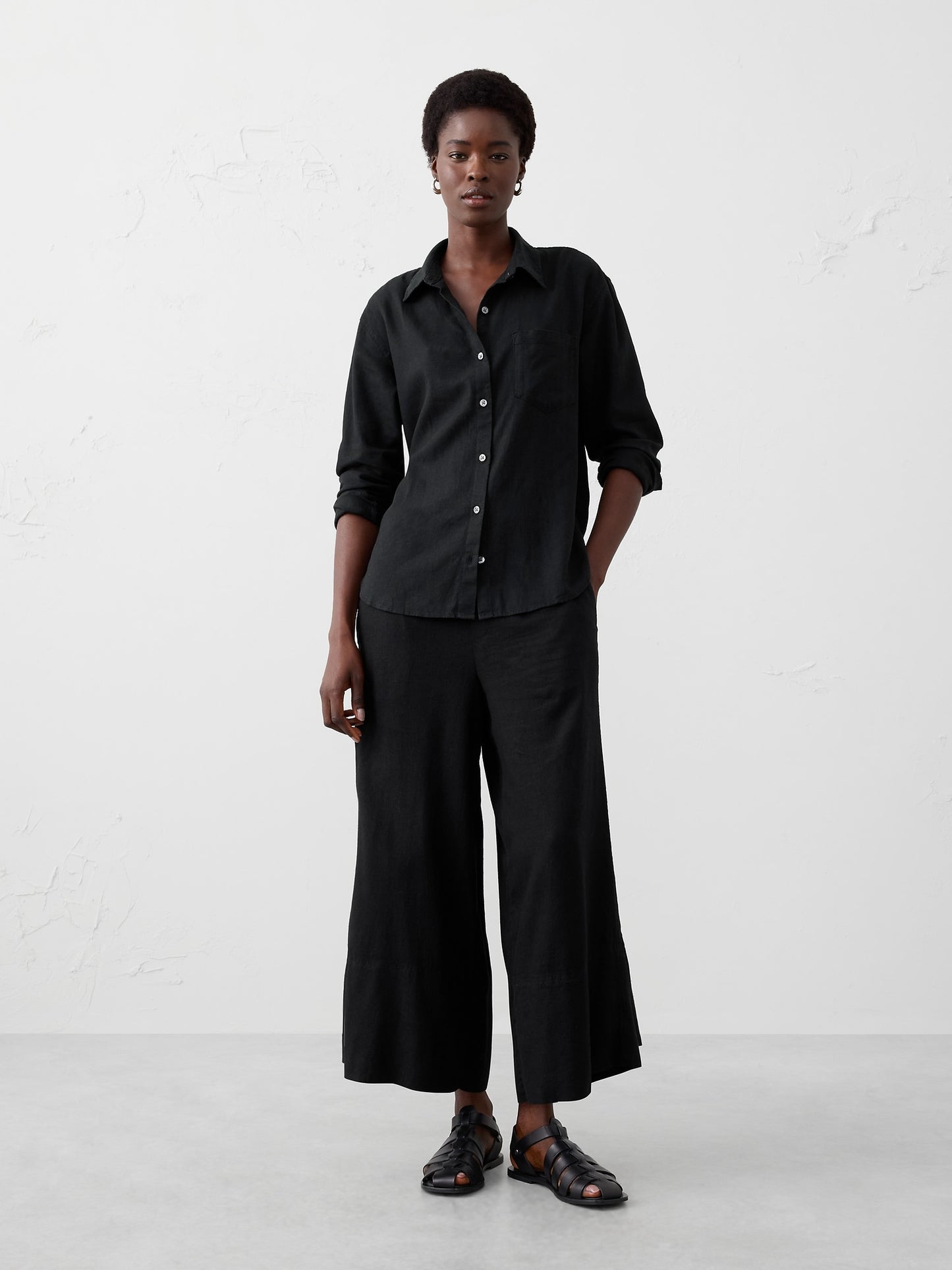 Wide-Leg High-Rise Linen-Blend Cropped Pull-On Pant