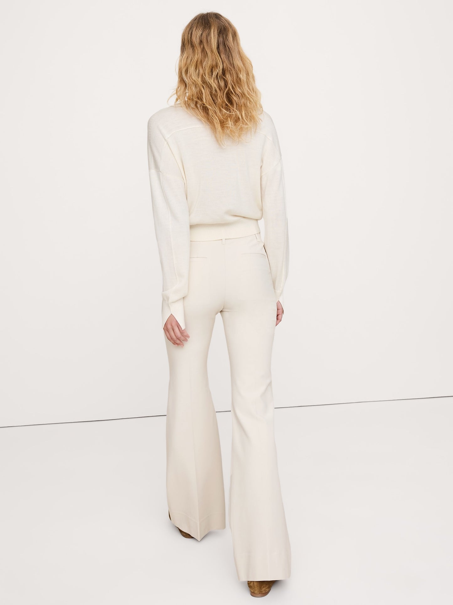 High-Rise Modern Flare City Stretch Pant