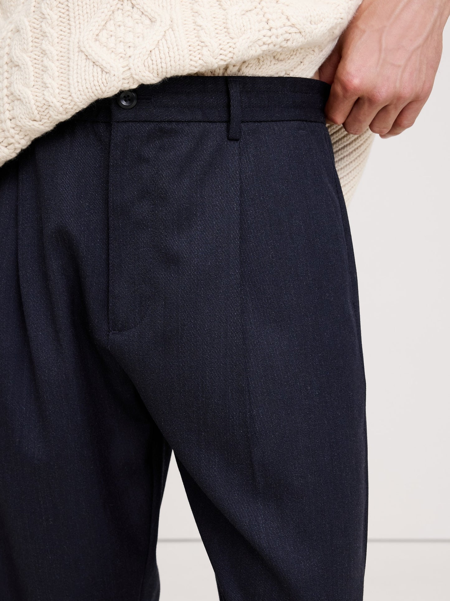 Relaxed Pleated Pull-On Twill Dress Pant