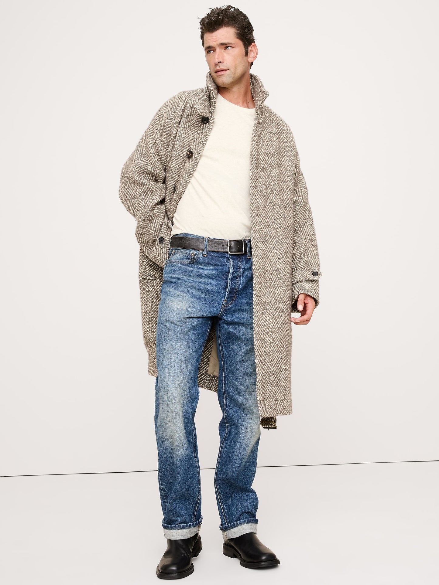 تيشيرت لاكجيري تاتش بأكمام طويلة