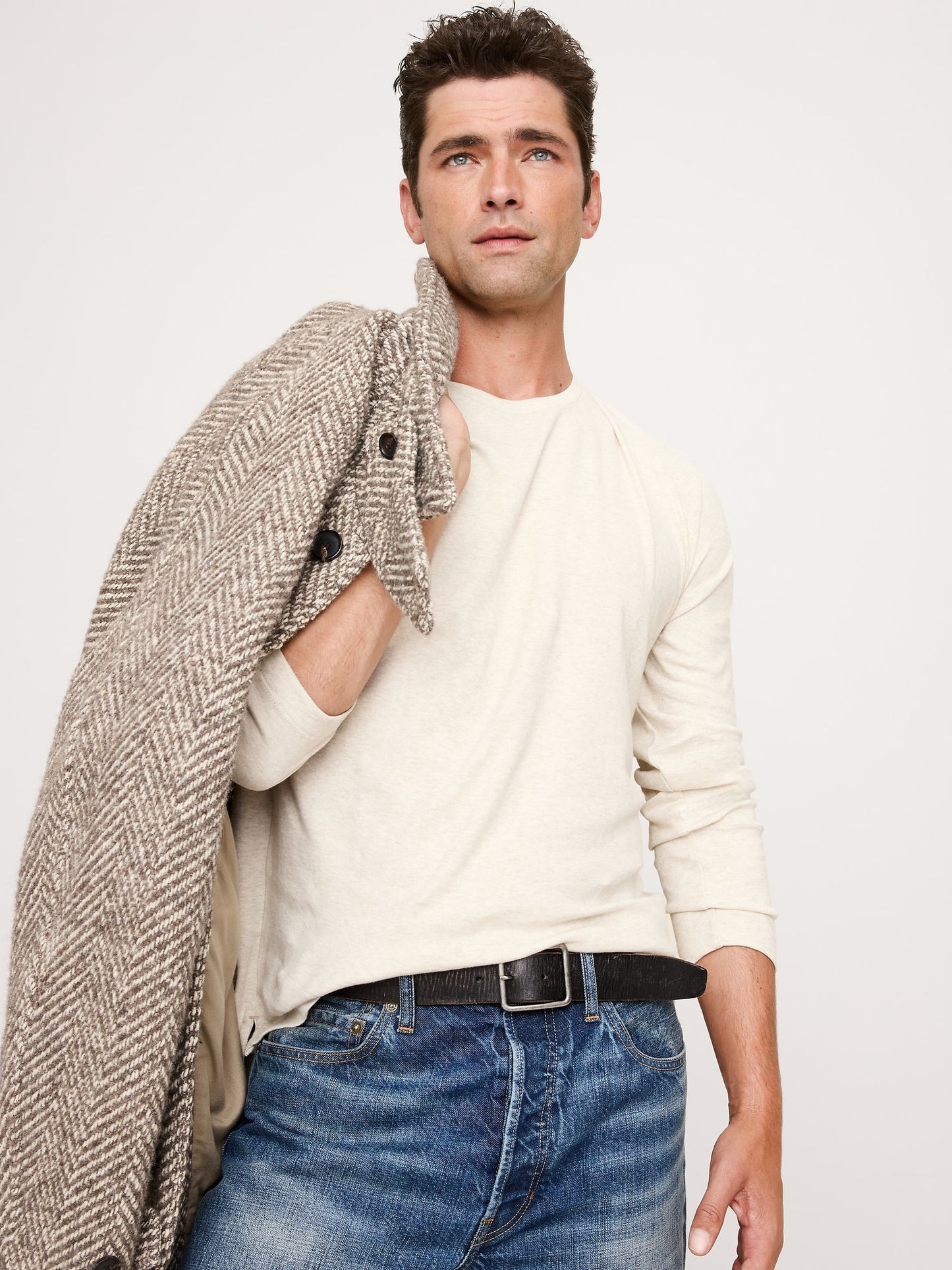 تيشيرت لاكجيري تاتش بأكمام طويلة