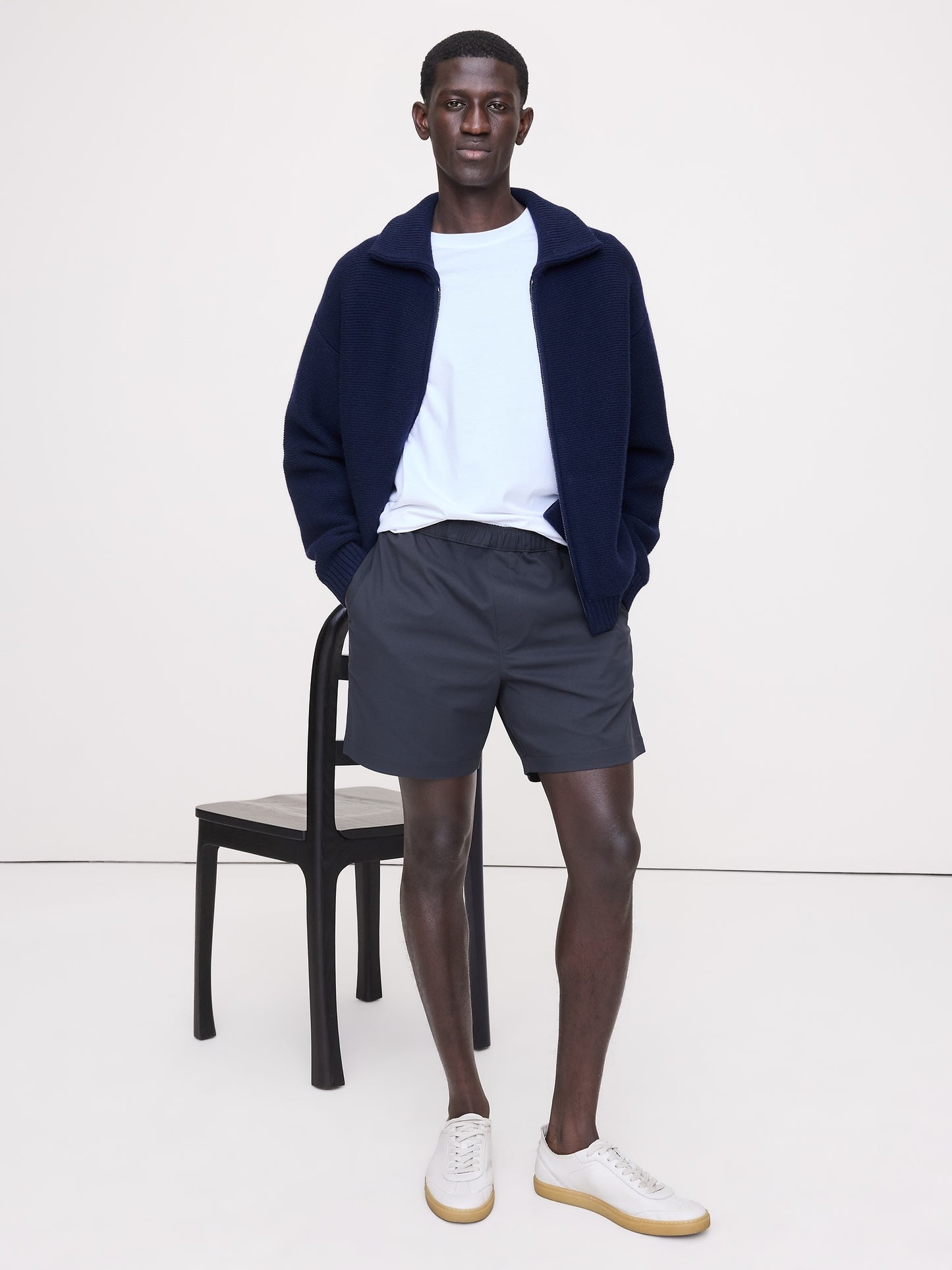 7" Performance Pull-On Short