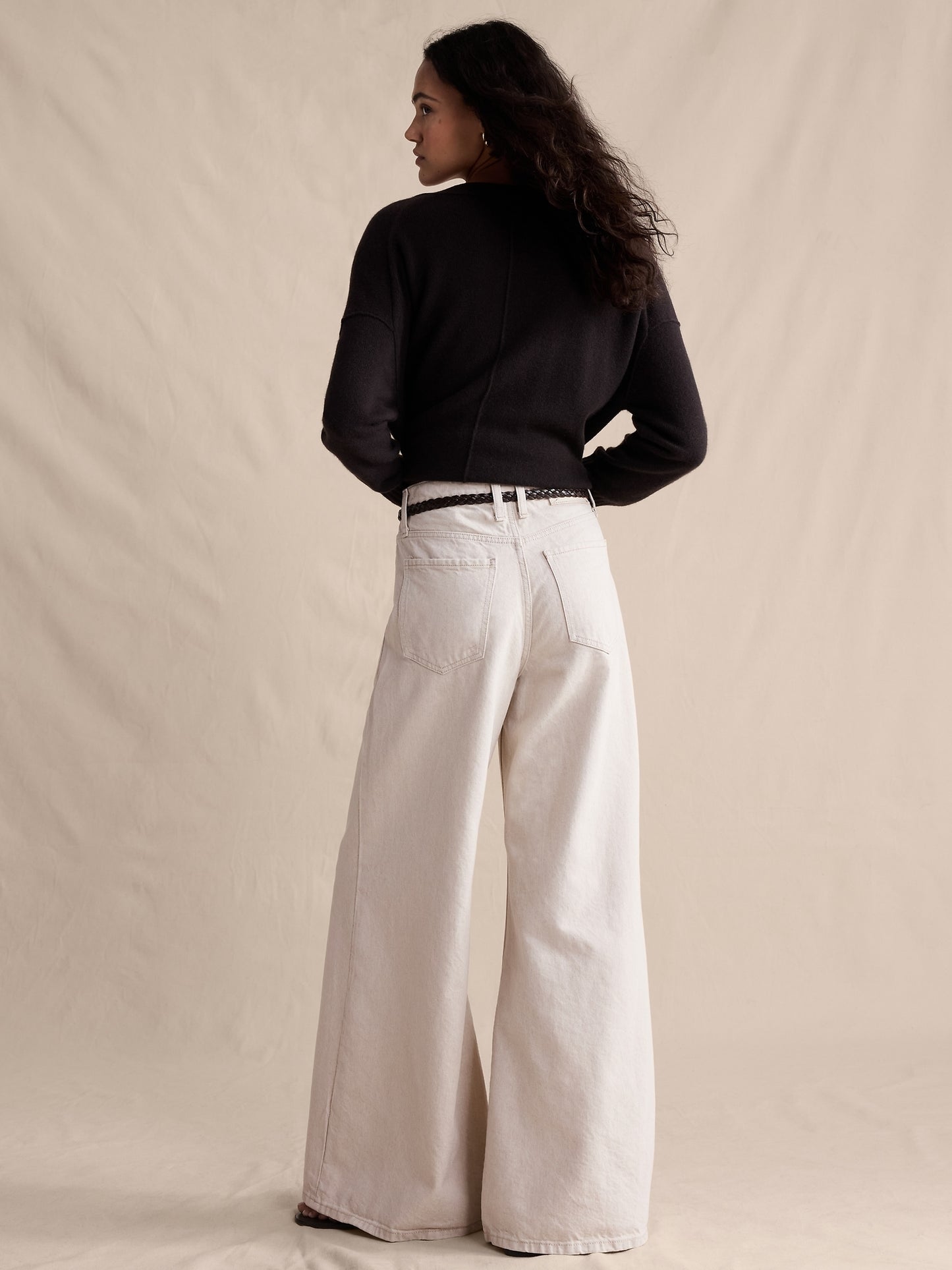 High-Rise Wide-Leg Lightweight Palazzo Jean