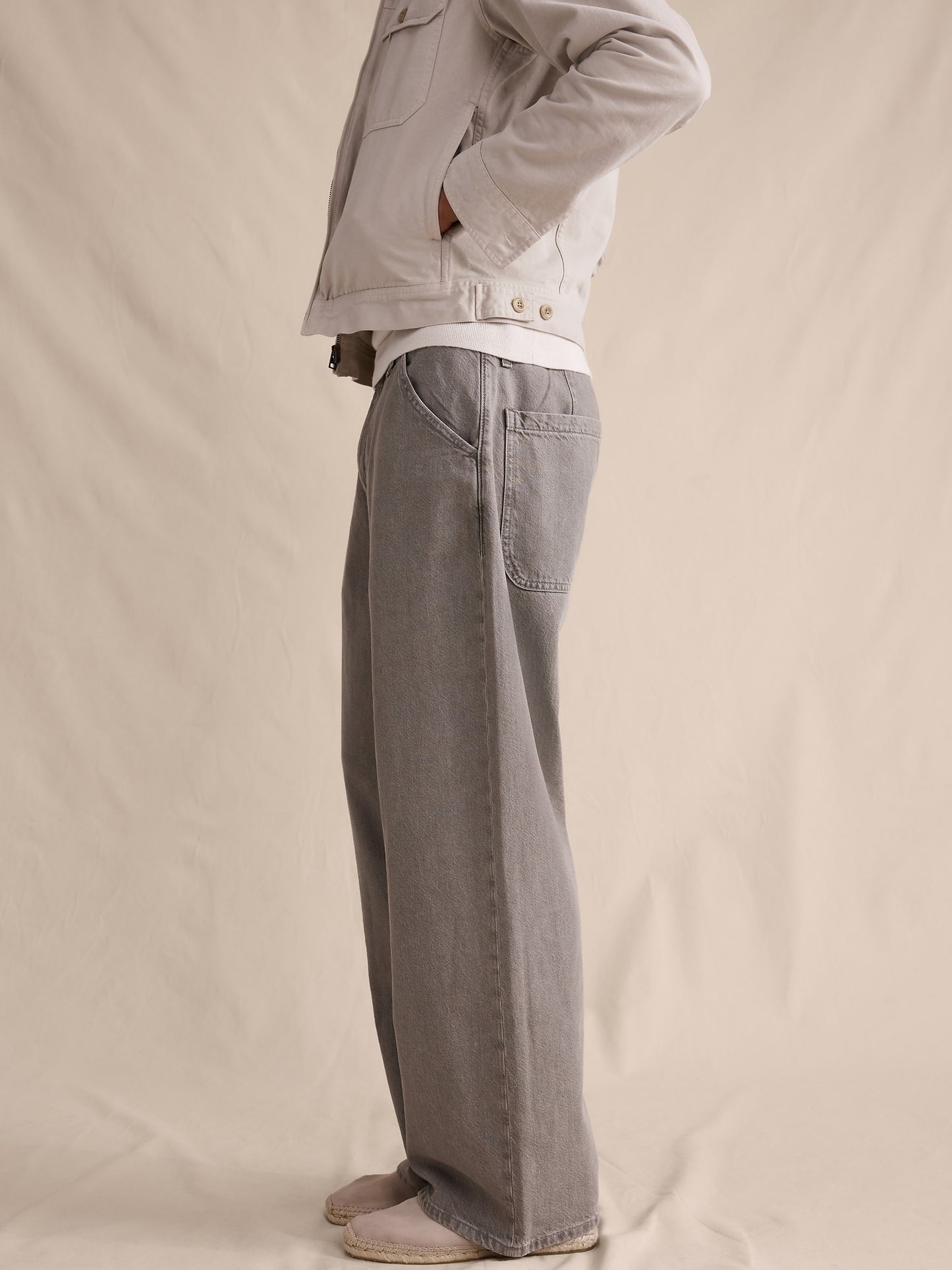 Loose Lightweight Jean