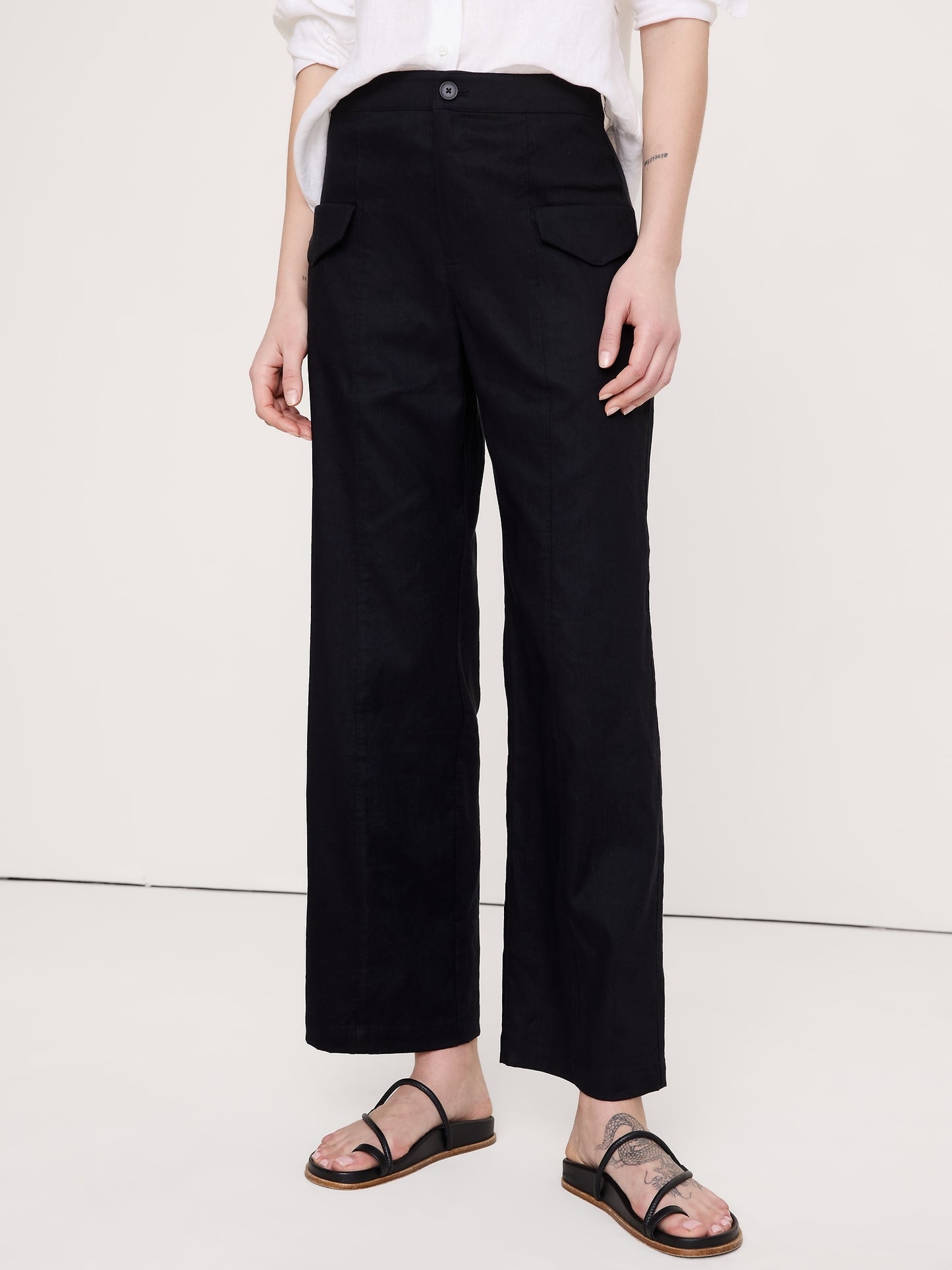 High-Rise Straight Utility Pant in Stretch Linen-Viscose