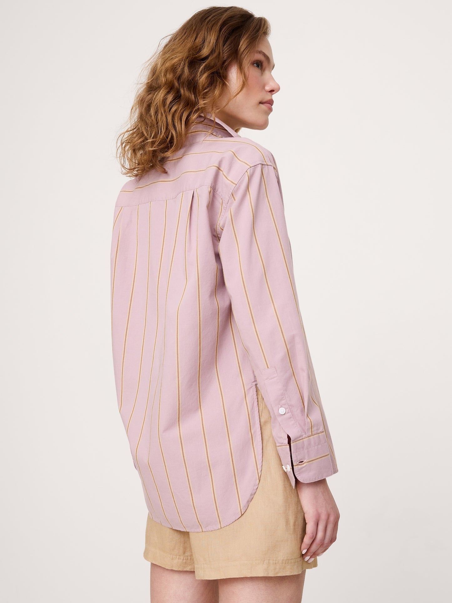 The Oversized Shirt in Breezy-Cotton