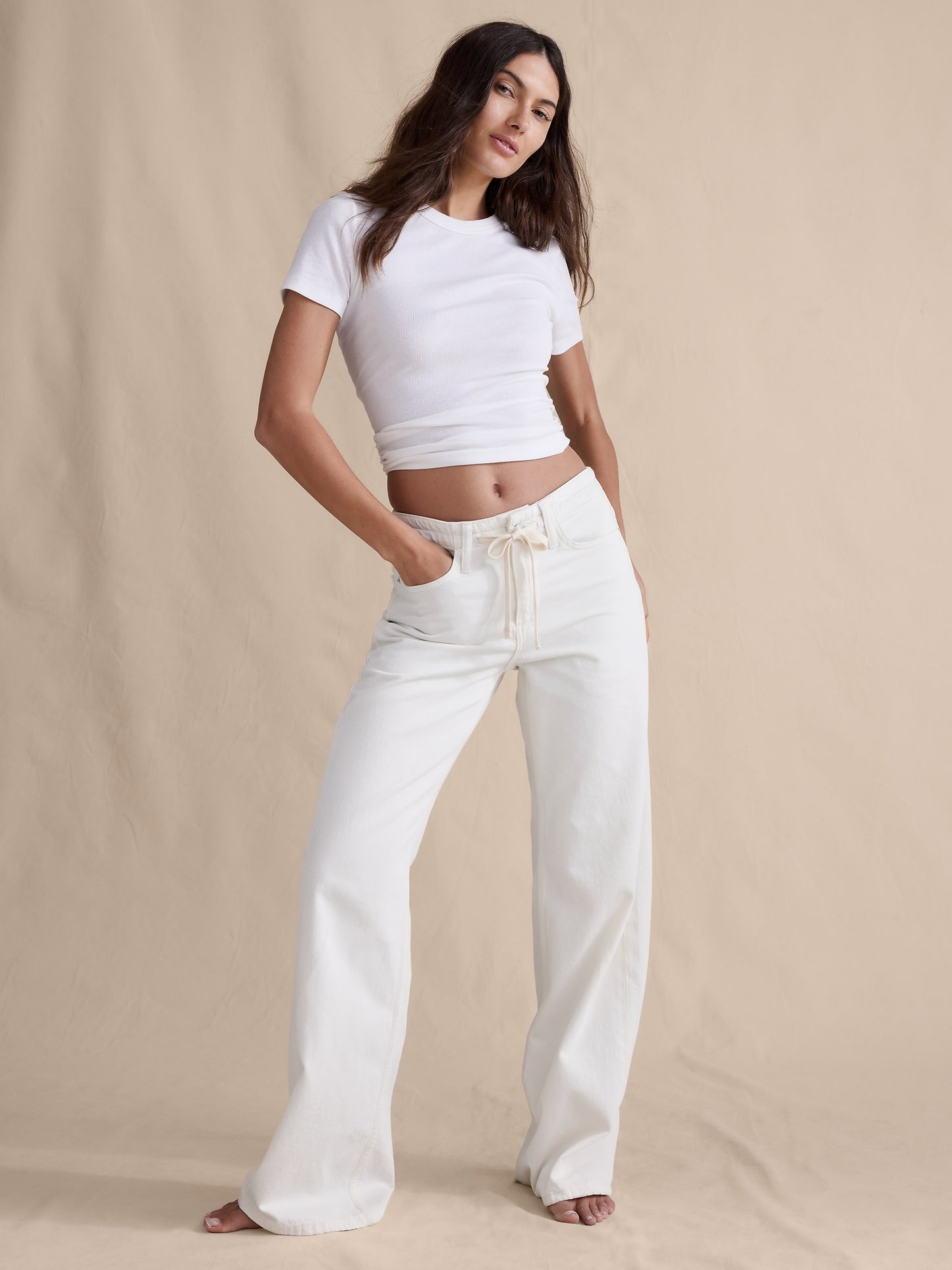 Mid-Rise Wide-Leg Drawstring Jean