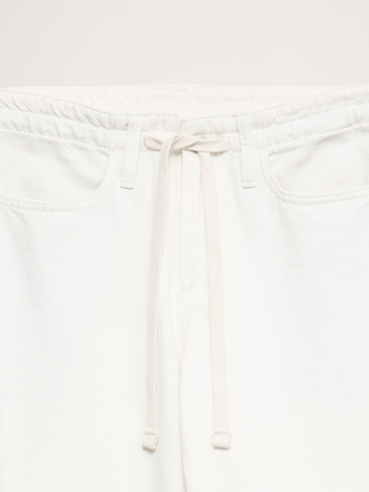 Mid-Rise Wide-Leg Drawstring Jean