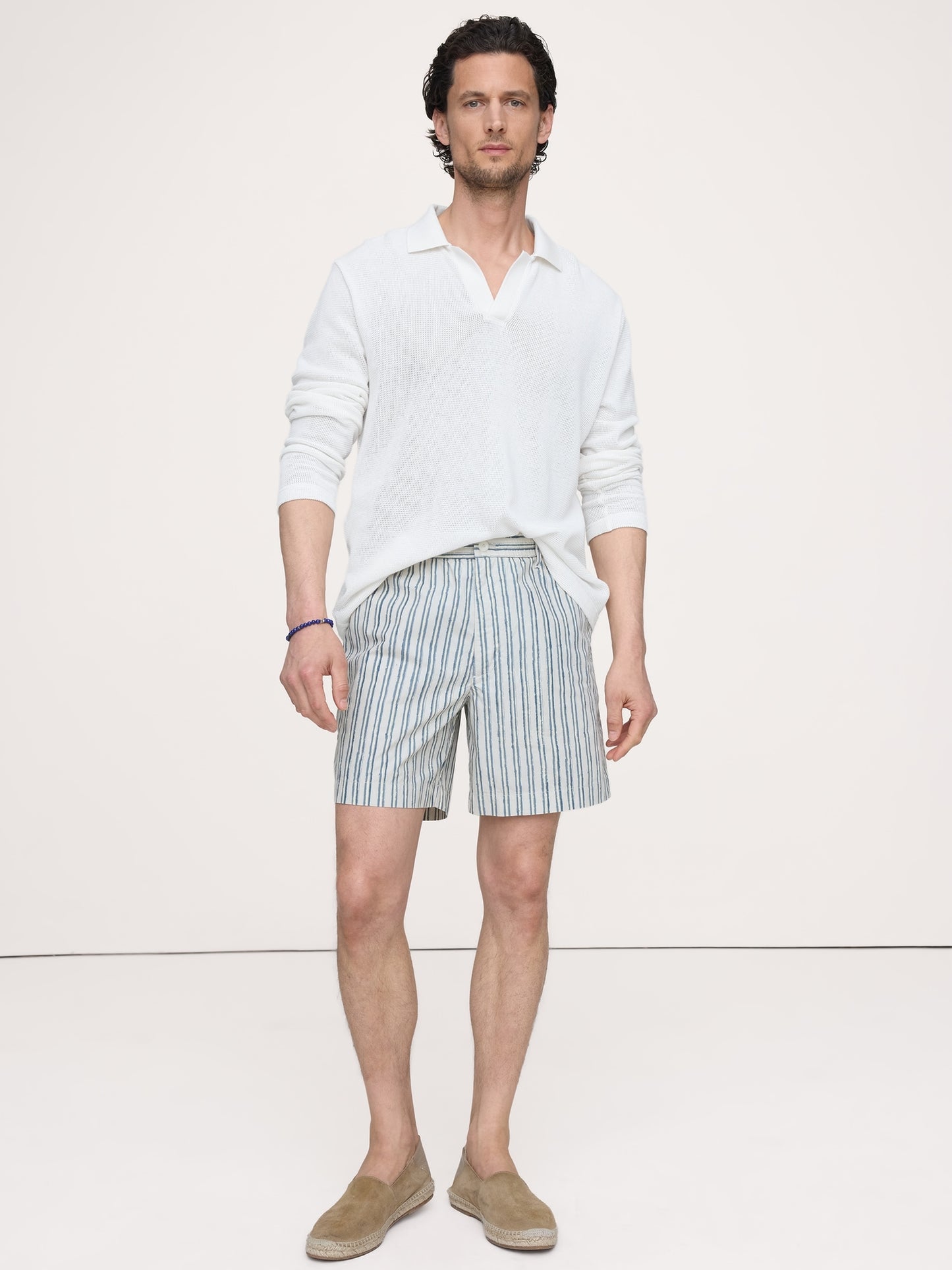 The Weekender 7" Pull-On Short in Cotton