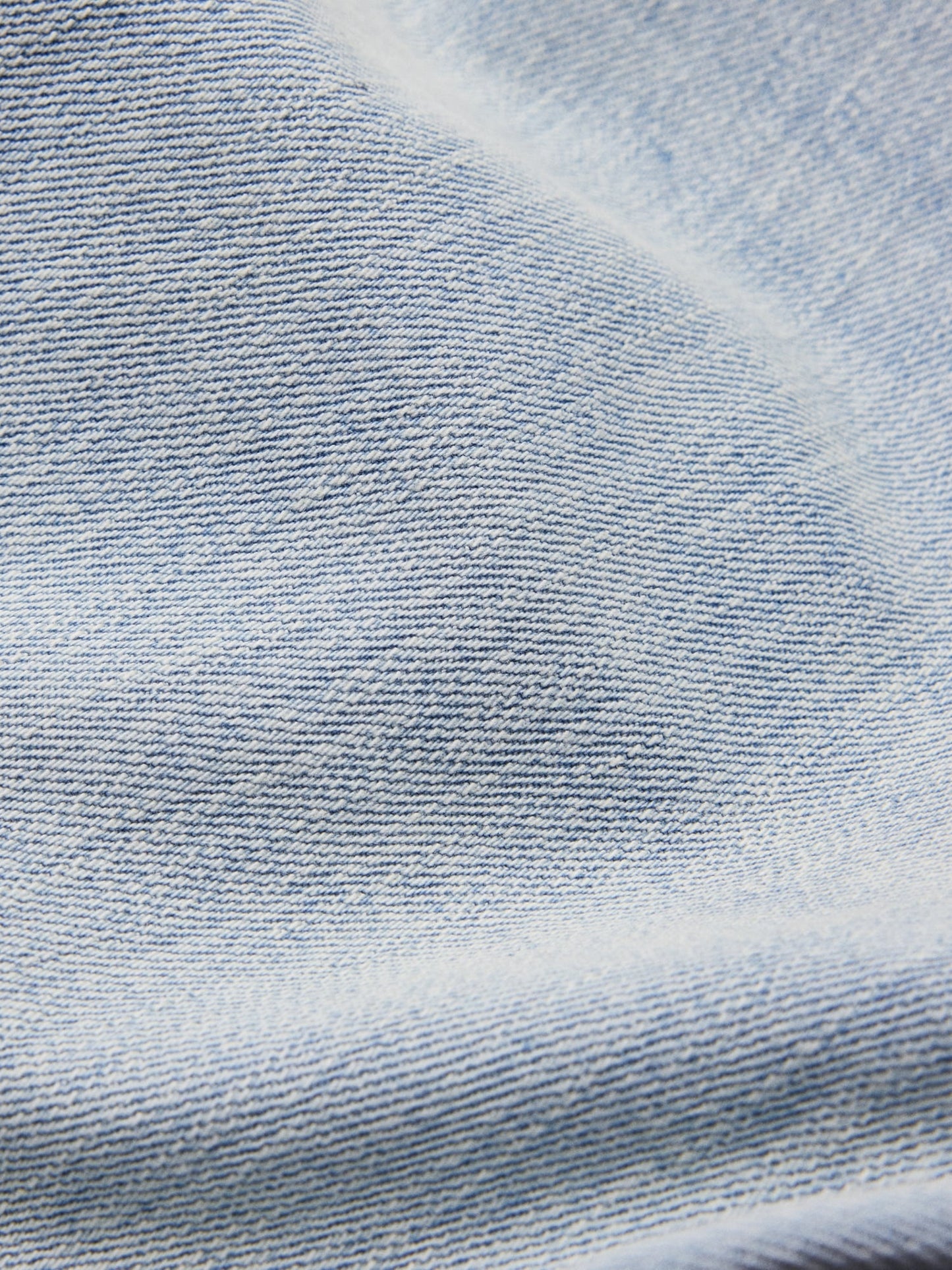 Mid-Rise 90s Loose Crop Jean