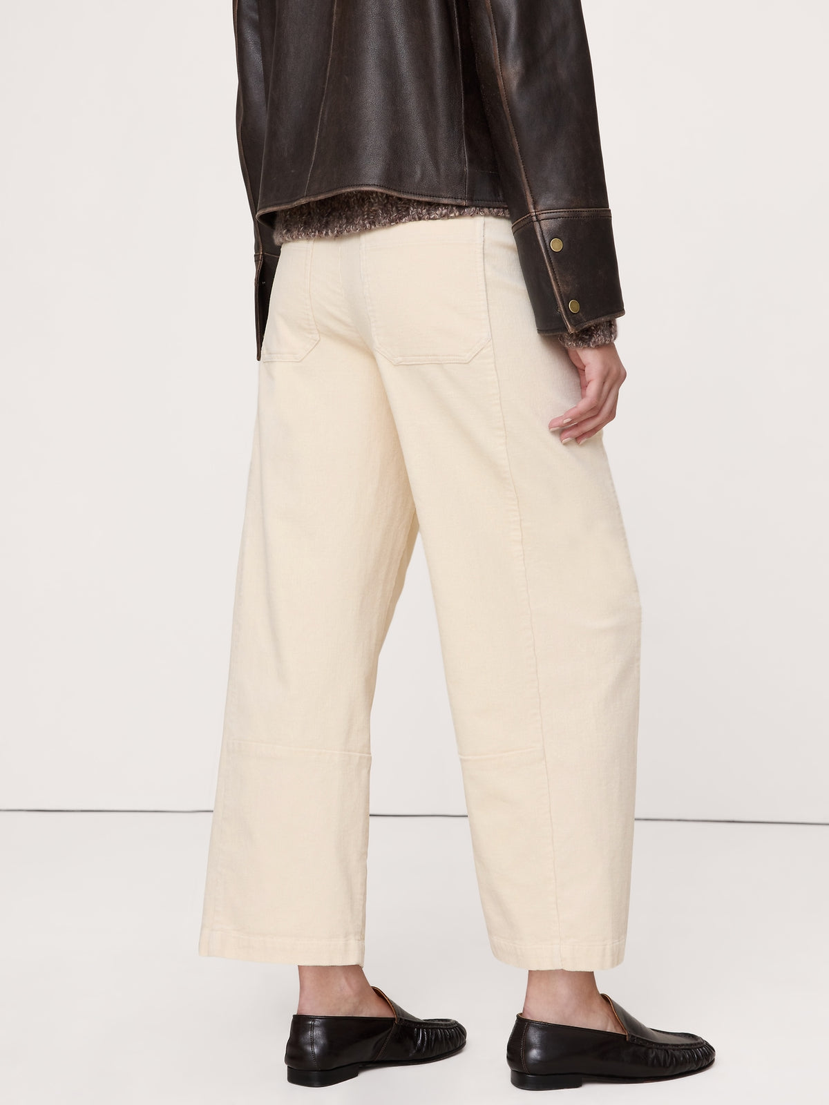 Mid-Rise Relaxed Corduroy Painter Pull-On Pant
