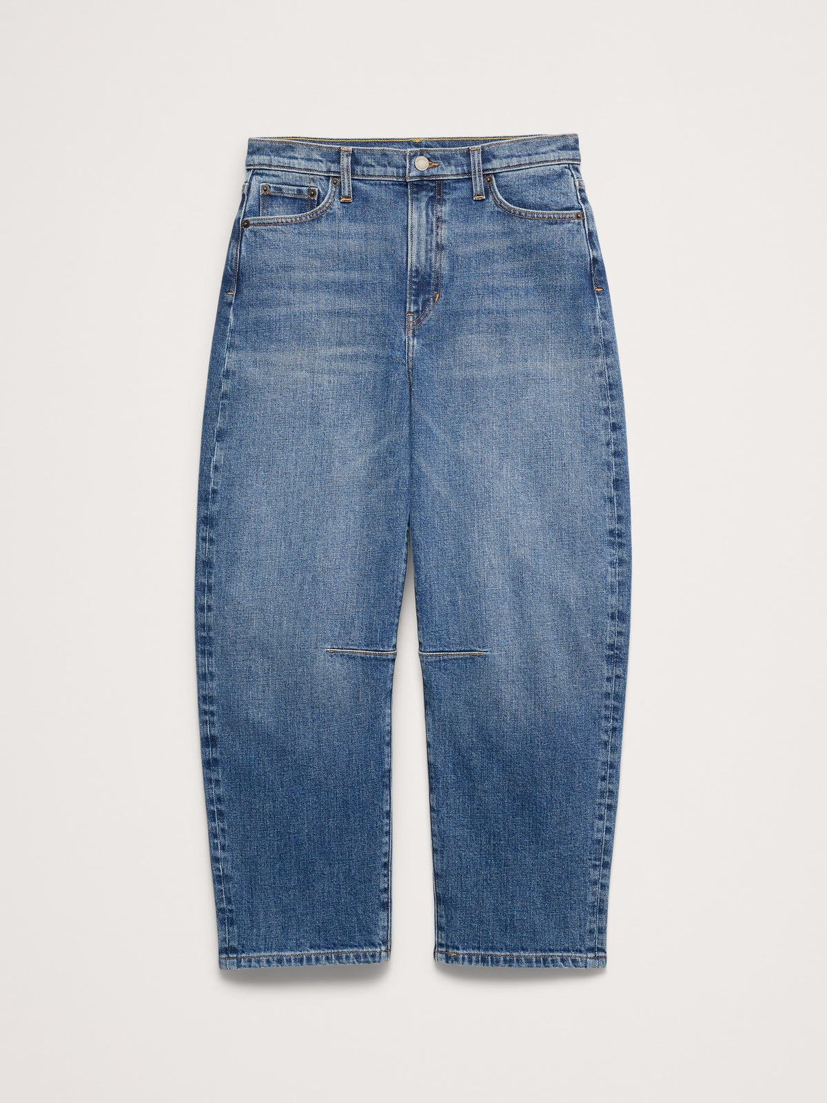 Mid-Rise Barrel Ankle Jean