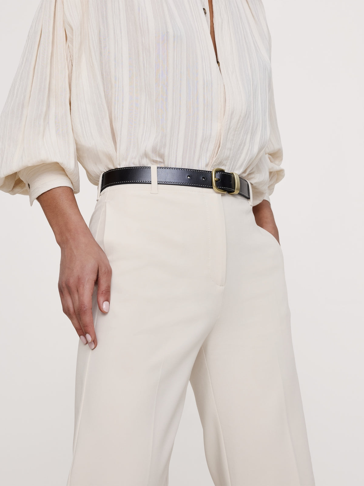 Ultra High-Rise Modern Straight City Stretch Pant