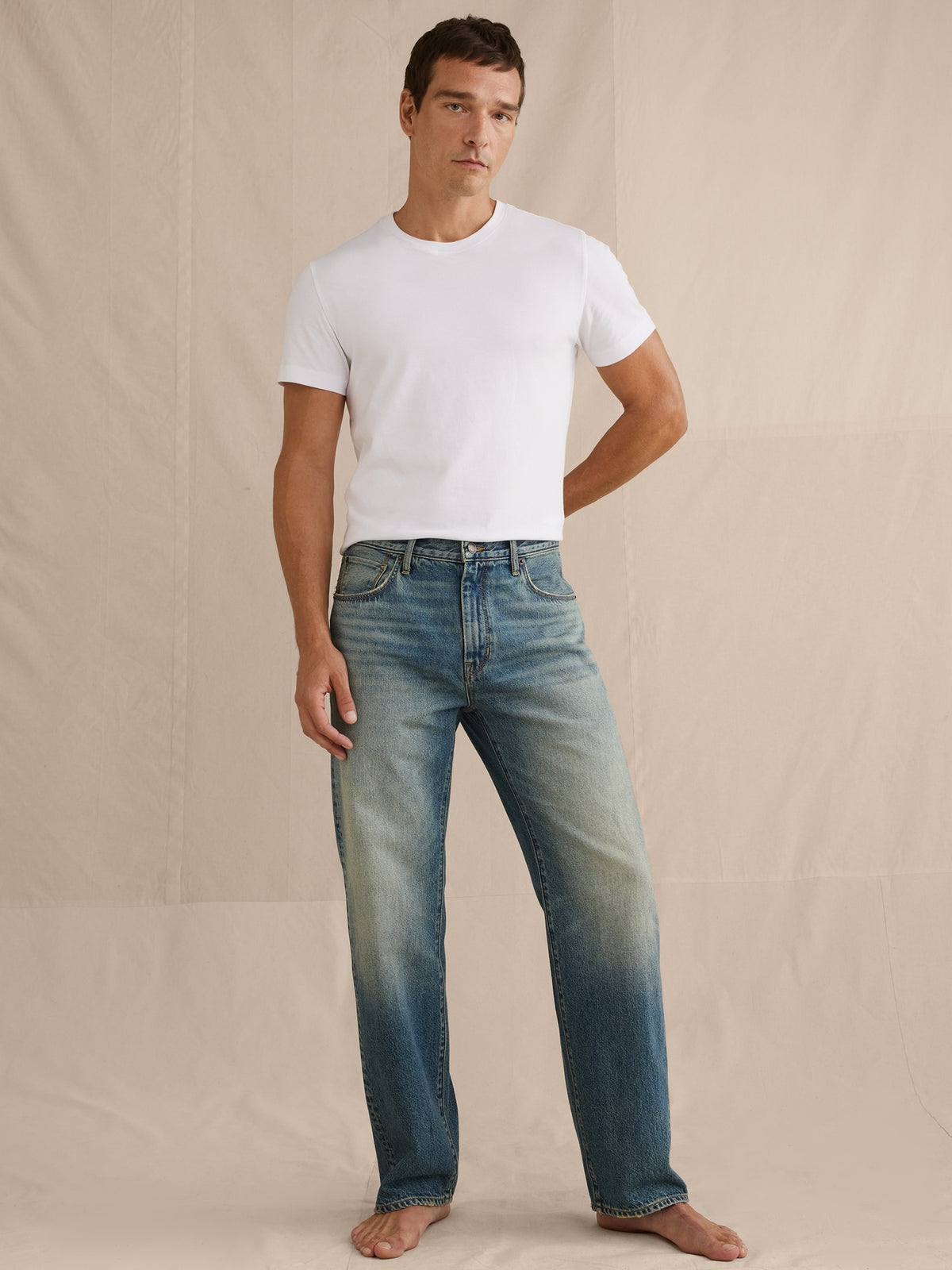Relaxed-Straight Authentic Jean