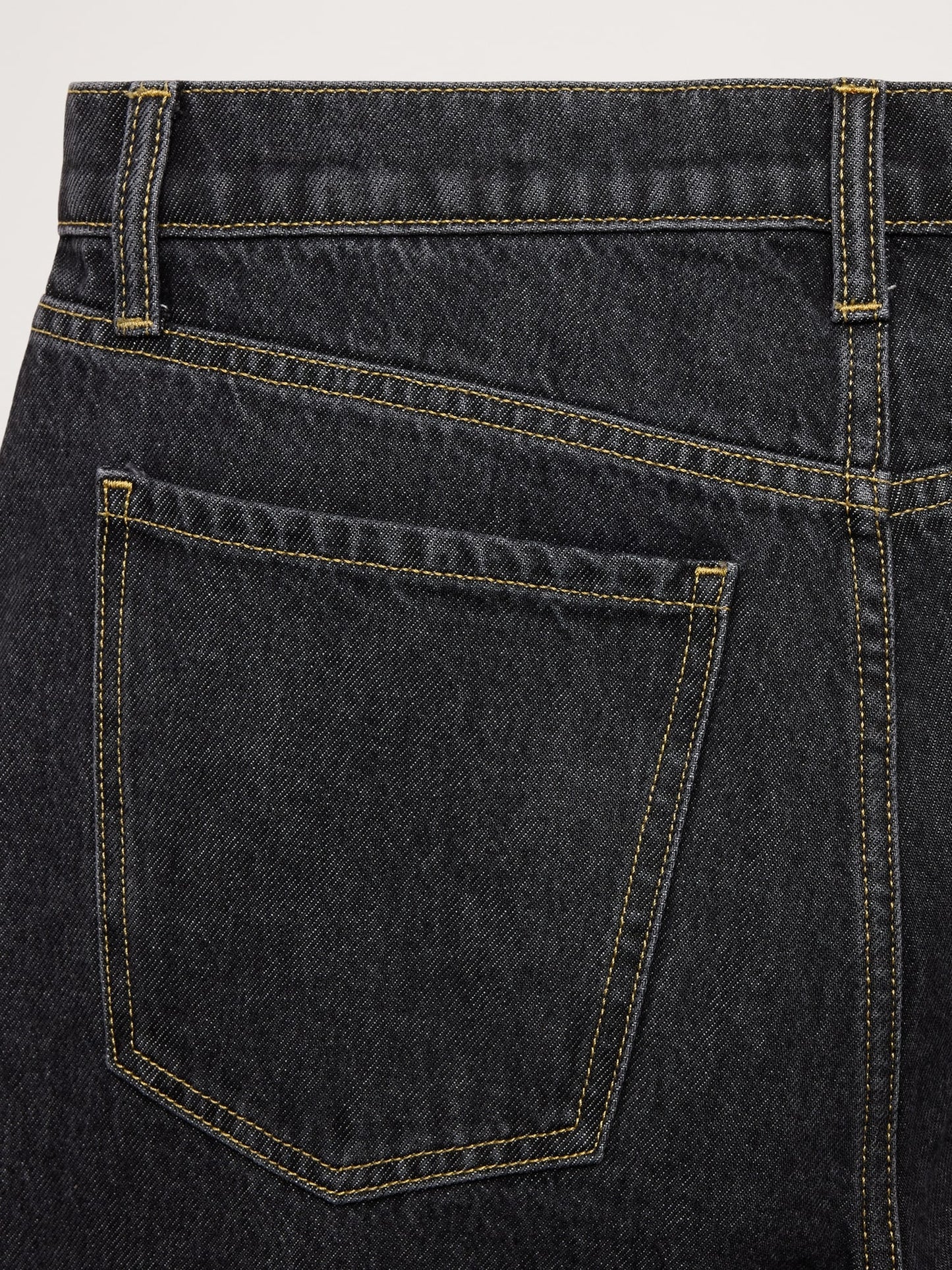 Straight Authentic Jean