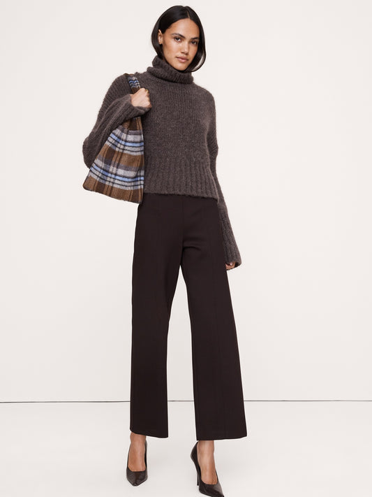 Fitted Everywhere Ponte Ankle Pant