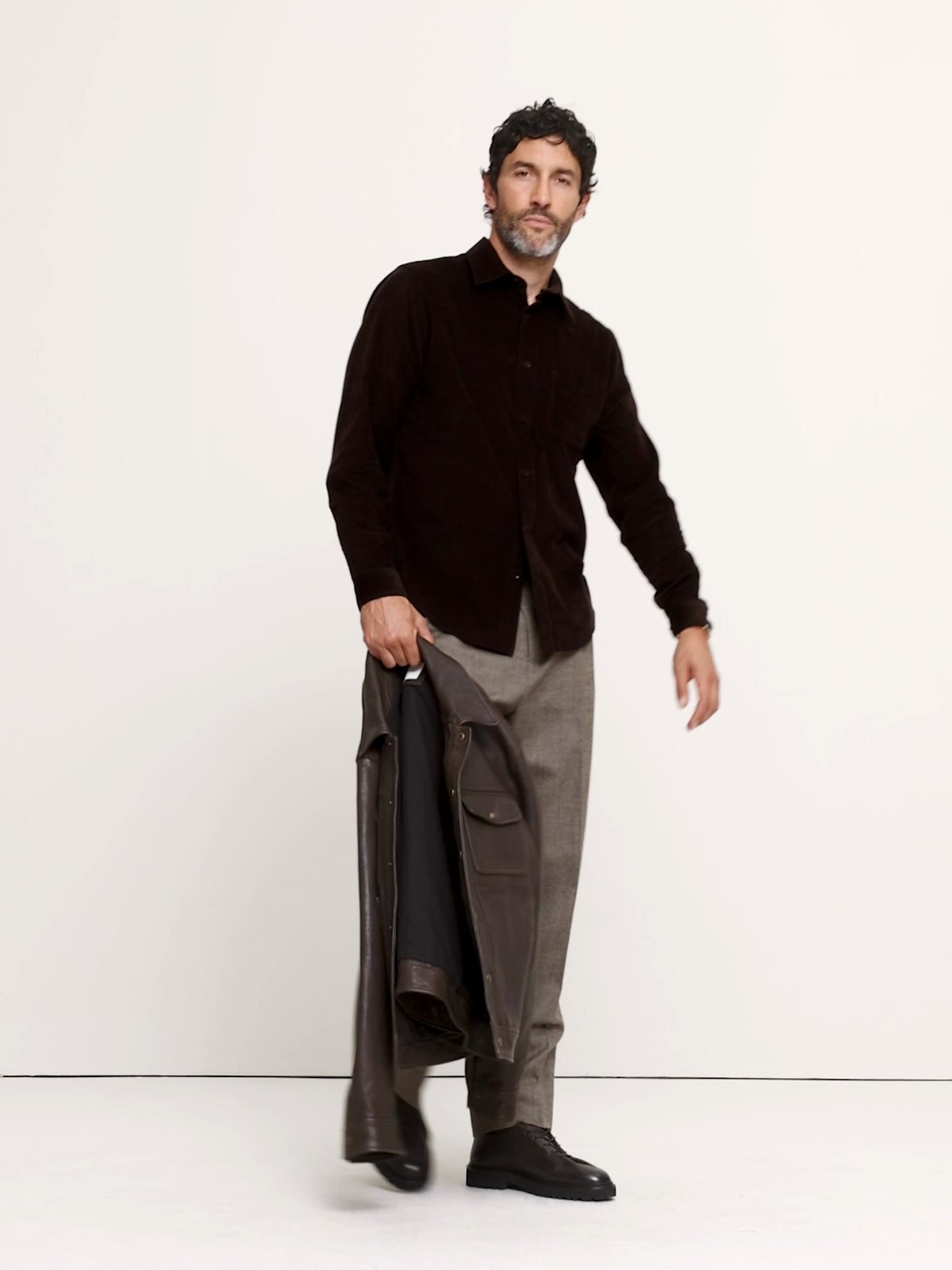 Standard-Fit Lightweight Corduroy Shirt
